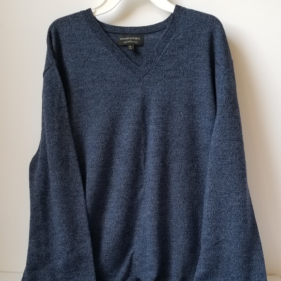 Men Pullover - Picture 3 of 4